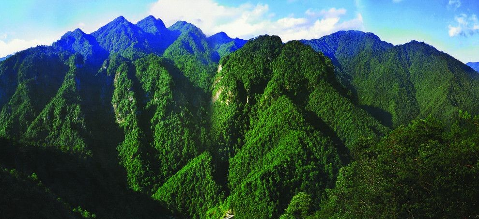 重走紅軍路，難忘井岡山——長(zhǎng)沙高新區(qū)非公企業(yè)第四聯(lián)組、十七聯(lián)組井岡山愛(ài)國(guó)主義及革命傳統(tǒng)教育活動(dòng)